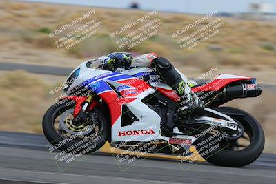 media/Jan-15-2023-SoCal Trackdays (Sun) [[c1237a034a]]/Turn 16 (120pm)/